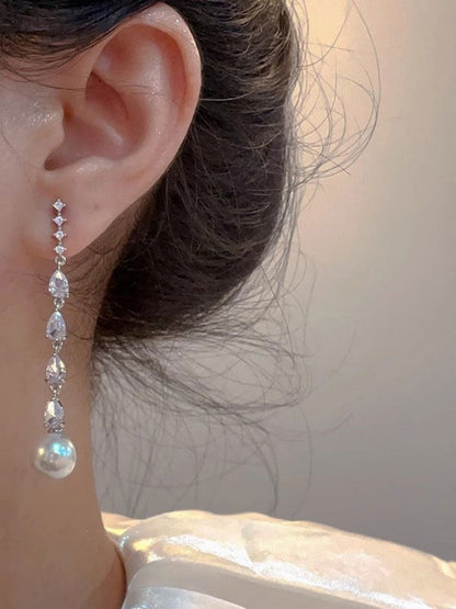 Boucles d'oreilles pendantes luxueuses en zircone et perles pour femmes