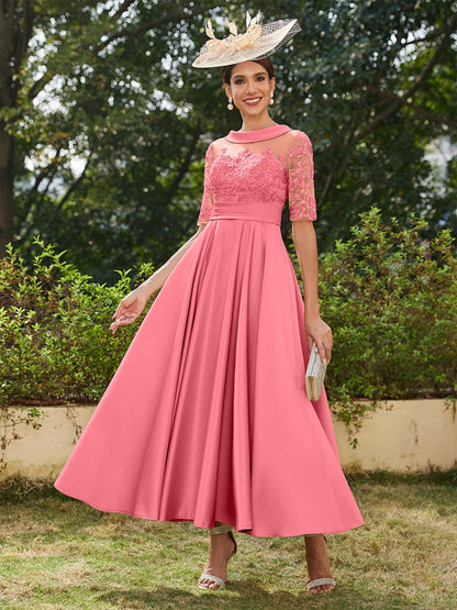 Robe de Soirée Longue à Manches Mi-Longues et Décolleté En V/Princesse avec Appliques