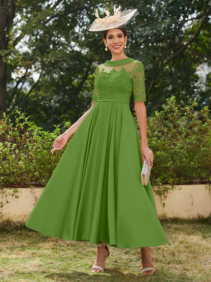 Robe de Soirée Longue à Manches Mi-Longues et Décolleté En V/Princesse avec Appliques