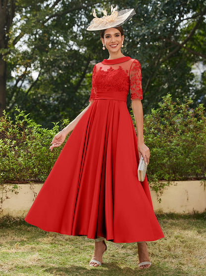Robe de Soirée Longue à Manches Mi-Longues et Décolleté En V/Princesse avec Appliques