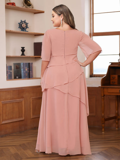 Robes de Mère de la Mariée Grande Taille, Coupe A-Line/Princesse, Décolleté Plongeant, Manches Courtes, en Mousseline à Volants