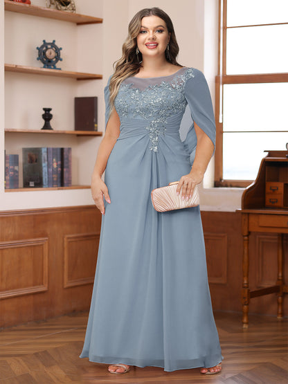 Robe de Mère de la Mariée Grande Taille, Coupe Trapèze/Princesse, Décolleté Illusion, Froncée avec Cape