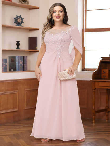Robe de Mère de la Mariée Grande Taille, Coupe Trapèze/Princesse, Décolleté Illusion, Froncée avec Cape