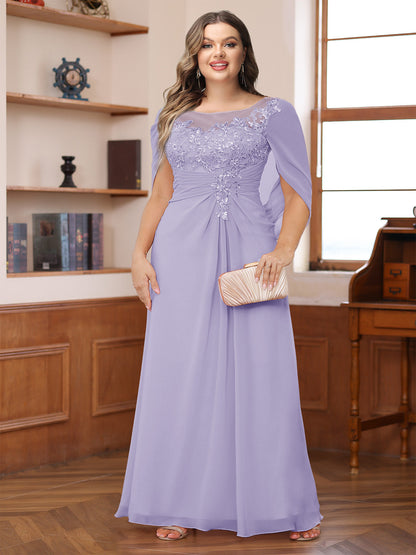 Robe de Mère de la Mariée Grande Taille, Coupe Trapèze/Princesse, Décolleté Illusion, Froncée avec Cape
