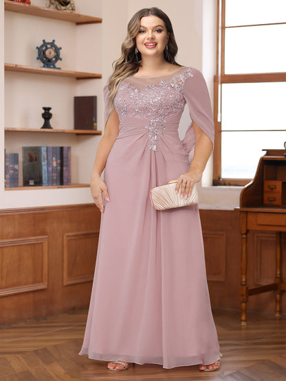 Robe de Mère de la Mariée Grande Taille, Coupe Trapèze/Princesse, Décolleté Illusion, Froncée avec Cape