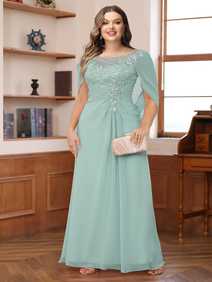 Robe de Mère de la Mariée Grande Taille, Coupe Trapèze/Princesse, Décolleté Illusion, Froncée avec Cape