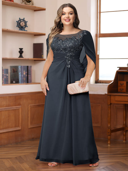 Robe de Mère de la Mariée Grande Taille, Coupe Trapèze/Princesse, Décolleté Illusion, Froncée avec Cape