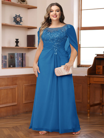 Robe de Mère de la Mariée Grande Taille, Coupe Trapèze/Princesse, Décolleté Illusion, Froncée avec Cape