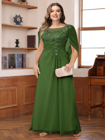 Robe de Mère de la Mariée Grande Taille, Coupe Trapèze/Princesse, Décolleté Illusion, Froncée avec Cape