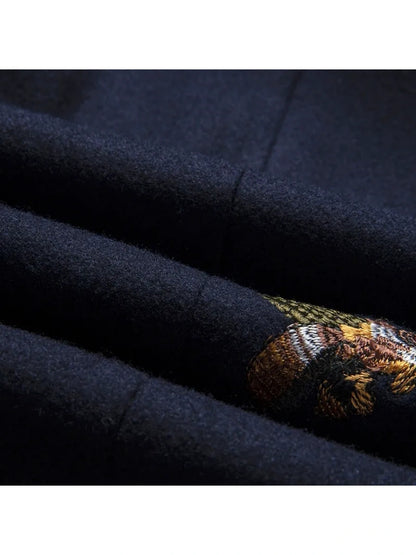 Veste de Soirée pour Homme avec Broderies, Coupe Ajustée, Revers à Crans & 1 Bouton