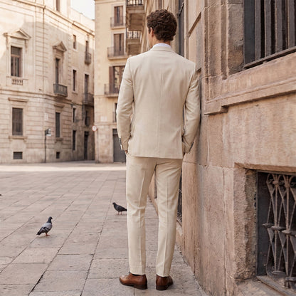 Costume de mariage homme coupe ajustée, 3 pièces uni, veste droite à deux boutons