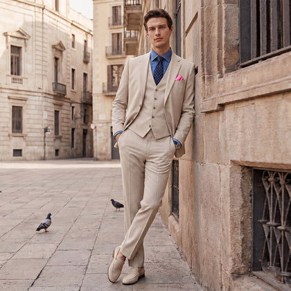 Complet de Mariage 3 Pièces - Veste Droite 2 Boutons - Coupe Ajustée - Uni