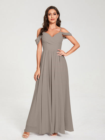 A-ligne/Princesse Mousseline de soie Bretelles spaghetti Épaules dénudées Sans Manches Longueur ras du sol Fendue sur le côté Robes de demoiselle d'honneur