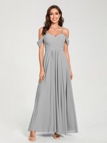Forme Princesse Mousseline de soie Bretelles spaghetti Manches courtes Longueur ras du sol avec Plissé Robes de demoiselle d'honneur