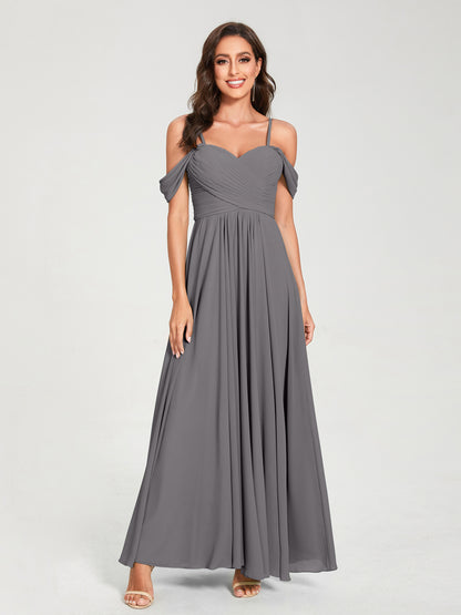 Forme Princesse Mousseline de soie Bretelles spaghetti Manches courtes Longueur ras du sol avec Plissé Robes de demoiselle d'honneur