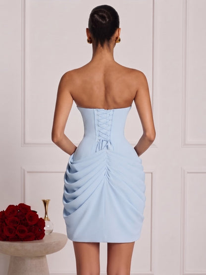 Mini-robes de soirée fourreau en satin sans manches et sans bretelles, avec plis et corset