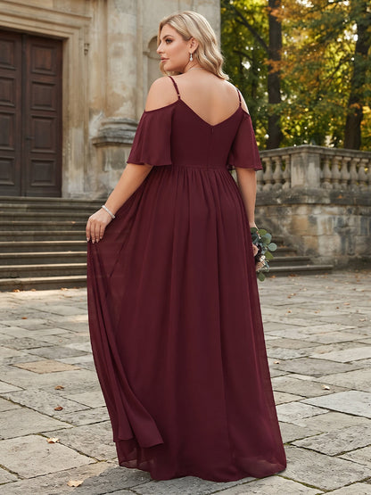 Robes de demoiselle d'honneur (grandes tailles) en mousseline, style trapèze/princesse, fines bretelles, mi-manches et volants