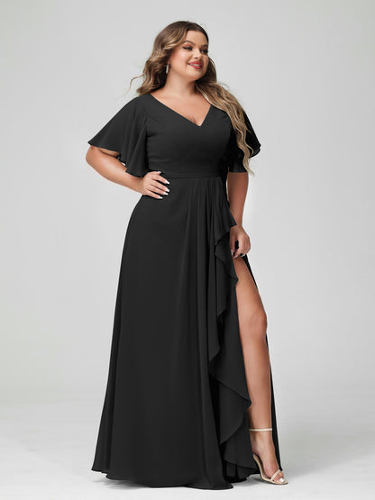 Forme Princesse Col en V Demi manches Mousseline de soie Volants Grande taille Robes de demoiselle d'honneur avec Côté fendu