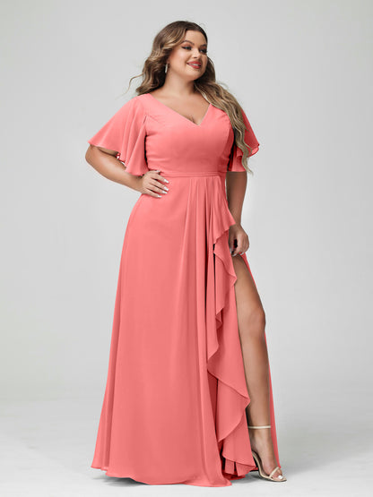 Forme Princesse Col en V Demi manches Mousseline de soie Volants Grande taille Robes de demoiselle d'honneur avec Côté fendu