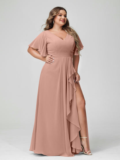 Forme Princesse Col en V Demi manches Mousseline de soie Volants Grande taille Robes de demoiselle d'honneur avec Côté fendu