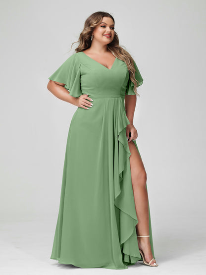 Forme Princesse Col en V Demi manches Mousseline de soie Volants Grande taille Robes de demoiselle d'honneur avec Côté fendu