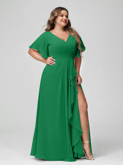 Forme Princesse Col en V Demi manches Mousseline de soie Volants Grande taille Robes de demoiselle d'honneur avec Côté fendu
