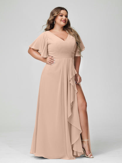 Forme Princesse Col en V Demi manches Mousseline de soie Volants Grande taille Robes de demoiselle d'honneur avec Côté fendu