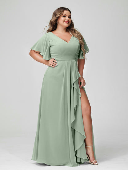 Forme Princesse Col en V Demi manches Mousseline de soie Volants Grande taille Robes de demoiselle d'honneur avec Côté fendu