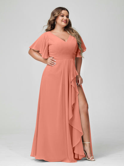 Forme Princesse Col en V Demi manches Mousseline de soie Volants Grande taille Robes de demoiselle d'honneur avec Côté fendu