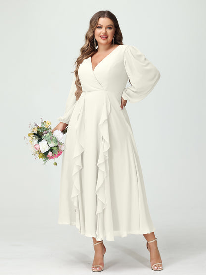 Forme Princesse Col V Manches Longues Mousseline de soie Longueur Thé Volants Grande taille Robes de demoiselle d'honneur avec Poches
