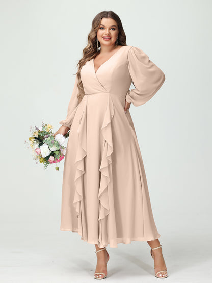 Forme Princesse Col V Manches Longues Mousseline de soie Longueur Thé Volants Grande taille Robes de demoiselle d'honneur avec Poches