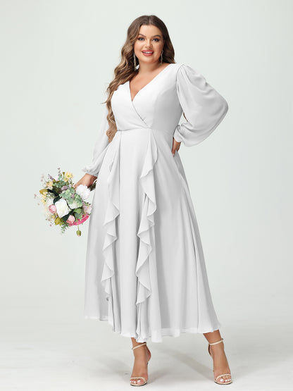 Forme Princesse Col V Manches Longues Mousseline de soie Longueur Thé Volants Grande taille Robes de demoiselle d'honneur avec Poches