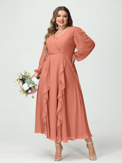 Forme Princesse Col V Manches Longues Mousseline de soie Longueur Thé Volants Grande taille Robes de demoiselle d'honneur avec Poches