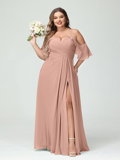 Forme Princesse Bretelles spaghetti Manches courtes Mousseline de soie Ruché Fendu sur le côté Grande taille Robes de demoiselle d'honneur avec poches