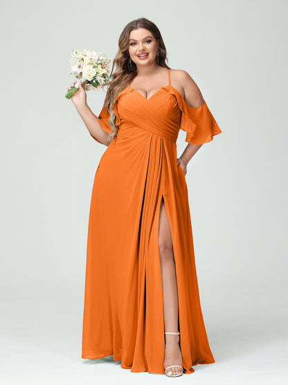 Forme Princesse Bretelles spaghetti Manches courtes Mousseline de soie Ruché Fendu sur le côté Grande taille Robes de demoiselle d'honneur avec poches