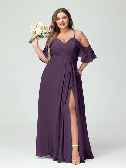 Forme Princesse Bretelles spaghetti Manches courtes Mousseline de soie Ruché Fendu sur le côté Grande taille Robes de demoiselle d'honneur avec poches