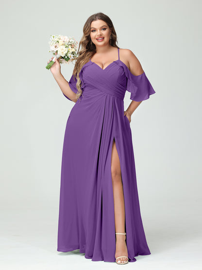 Forme Princesse Bretelles spaghetti Manches courtes Mousseline de soie Ruché Fendu sur le côté Grande taille Robes de demoiselle d'honneur avec poches