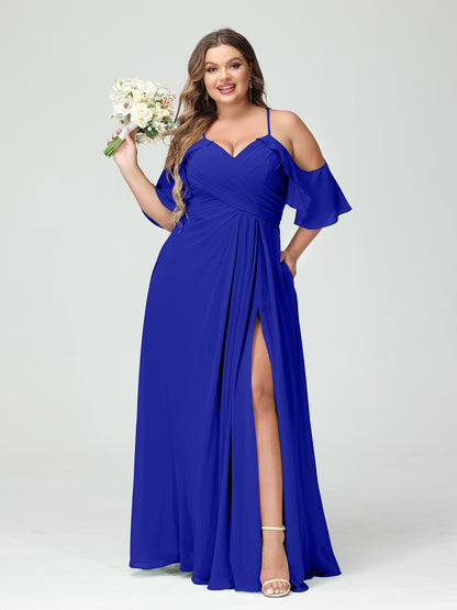 Forme Princesse Bretelles spaghetti Manches courtes Mousseline de soie Ruché Fendu sur le côté Grande taille Robes de demoiselle d'honneur avec poches