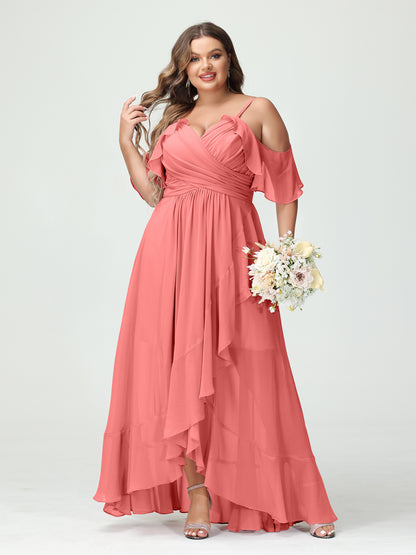 Forme Princesse Bretelles spaghetti Col en V Manches courtes Mousseline de soie Volants Asymétrique Grande taille Robes de demoiselle d'honneur