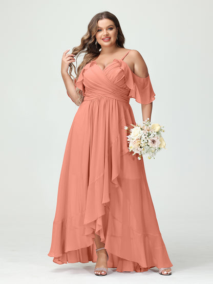 Forme Princesse Bretelles spaghetti Col en V Manches courtes Mousseline de soie Volants Asymétrique Grande taille Robes de demoiselle d'honneur