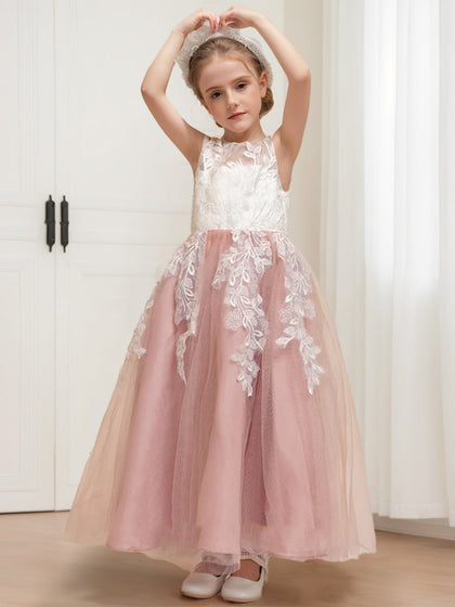 Robe de Demoiselled'Honneur Trapèze/Princesse en Tulle Sans Manches avec Décolleté Plongeant et Appliques