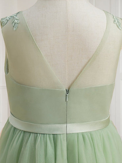 Robe de Petite Fille d'Honneur A-Line/Princesse En Tulle Sans Manches Longueur Sol Avec Appliques Et Ceinture