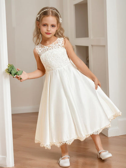 Robe de Petite Fille d'Honneur A-Line/Princesse En Satin Col Rond Longueur Thé Avec Nœud Et Dentelle