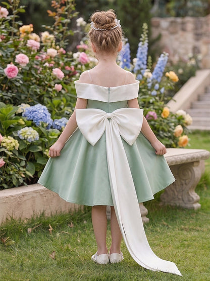 Ligne A/Princesse Hors de L'épaule Sans Manches Longueur Genou Robes de Fille à Fleurs avec Noeud Papillon & Florale 3D