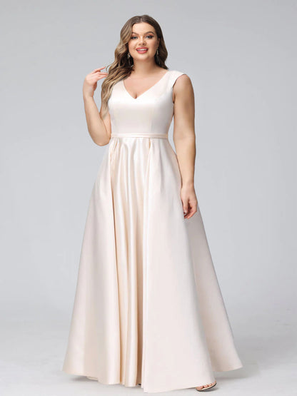 Robe de Demoiselled'Honneur Trapèze, Col en V, Sans Manches, Longueur au Sol, en Satin, Grande Taille avec Poches