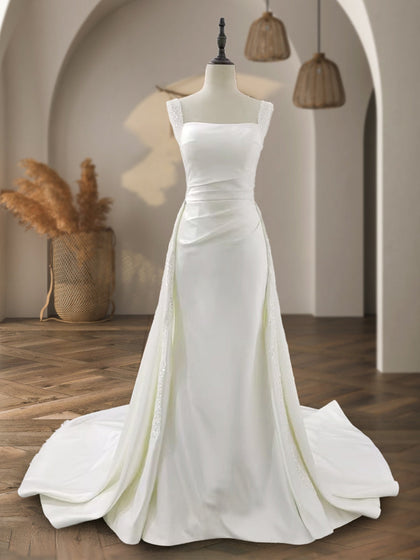 Robes de Mariée Trapèze/Princesse à Col Carré Sans Manches et Perles