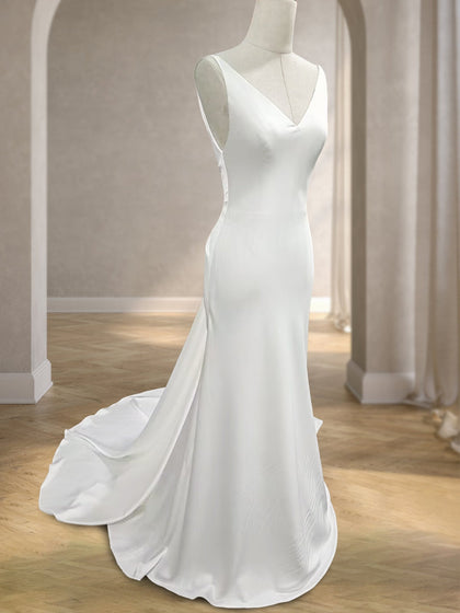 Robes de Mariée Trapèze/Princesse à Col en V Sans Manches et Froncées