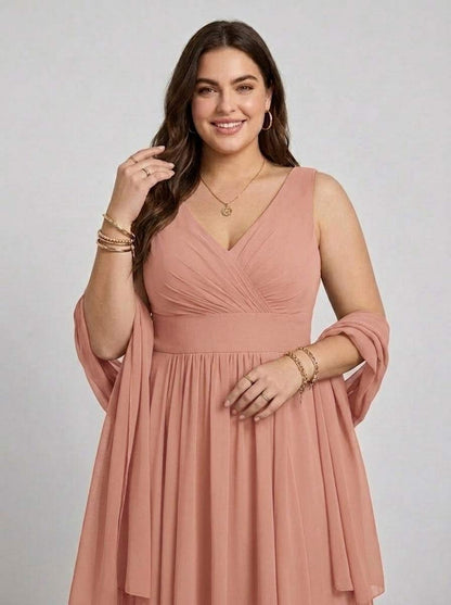 Robe de Demoiselle d'Honneur Grande Taille Ligne A/Princesse Col en V Sans Manches Asymétrique avec Volants