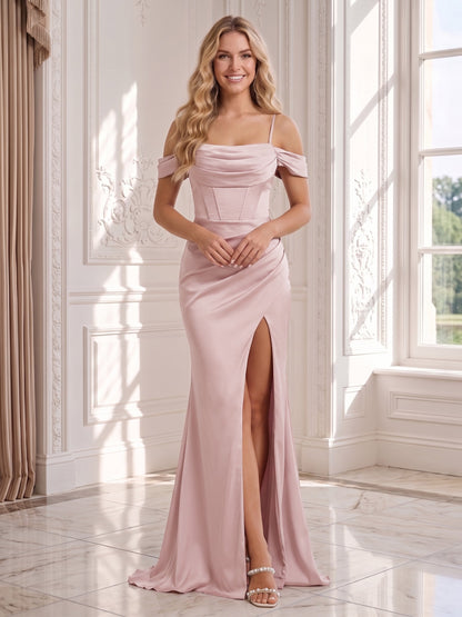 Robes de mariée fourreau/colonne, épaules dénudées, fines bretelles, fente latérale, longueur au sol