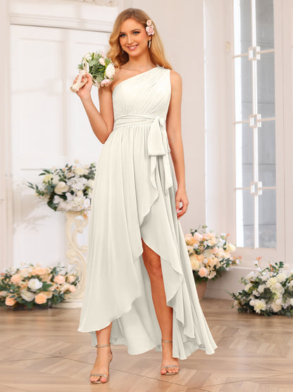 Forme Princesse Une épaule Longue Robes de soirée de mariage avec Ceintures